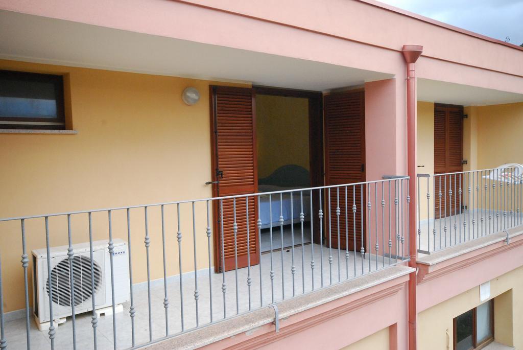 Hotel Jasmine Teulada Bagian luar foto